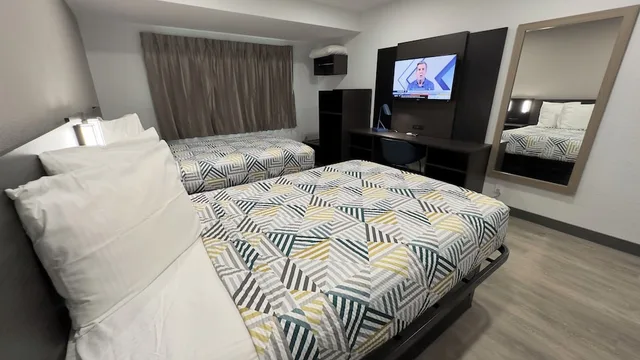 غرفة قياسية بسريرين مزدوجين لذوي الإعاقة، Motel6 Atlanta, GA - Downtown 6/9