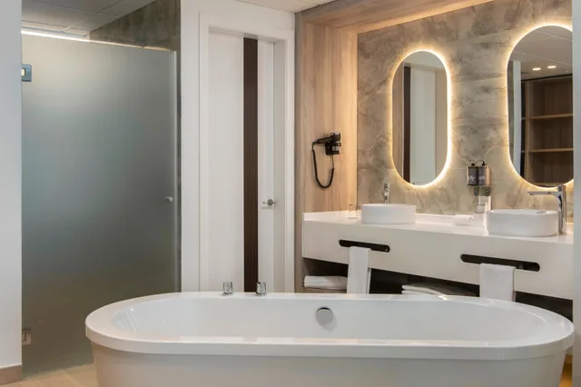 جناح جونيور بإطلالة على المسبح، Serenade All Suites - Adults Only Resort 5/7