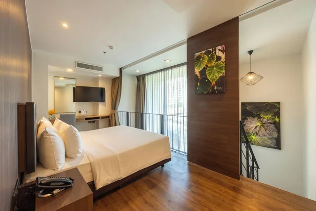 1 Bedroom, Duplex, King Bed, Kitchen, Lit Bangkok Residence 2/6