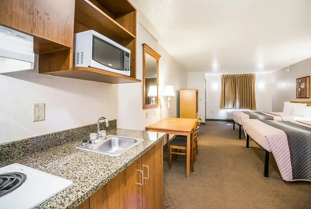 جناح بسريرين كوين، Welcome Suites O'Fallon Extended Stay 2/2
