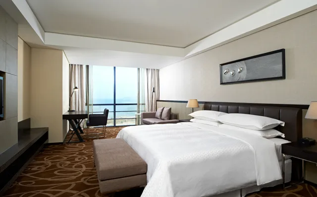 استوديو جونيور بسرير كينج بإطلالة على البحر بغرفة نوم واحدة، Four Points By Sheraton Qingdao West Coast Formerly Four Points By Sheraton Qingdao Huangdao 2/6