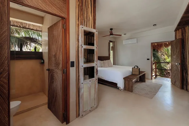 Honeymoon, King Bed, Beach Side, Partial Ocean View، Orchid House Tulum Beach 4/7