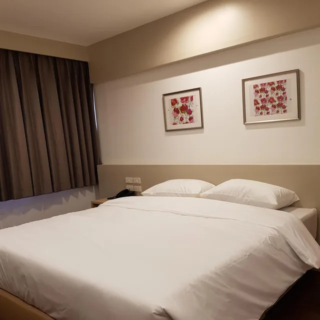 Deluxe, Double or Twin Bed, Florida Hotel 1/7
