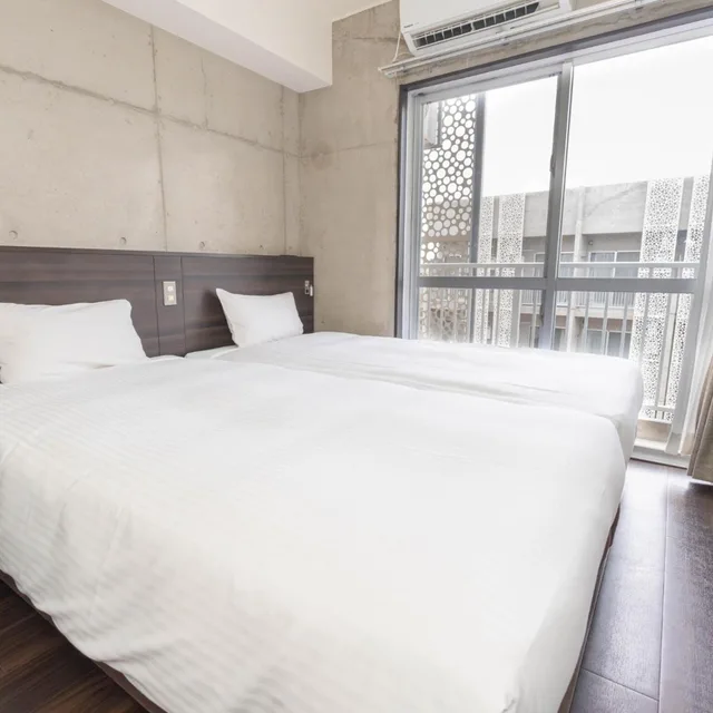 Adjoining, Twin Beds، The Breakfast Hotel Porto Ishigaki 6/10