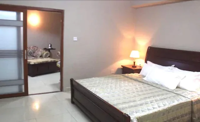غرفة تنفيذية مفردة بسرير كينج، Corina Hotel 1/2