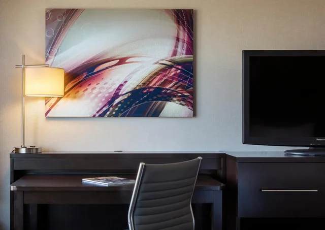 Suite, Sonesta San Jose 3/5