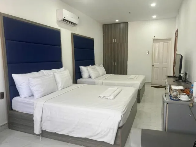 غرفة عائلية بسريرين كوين بإطلالة على المدينة، White Diamond Hotel - Airport 2/4