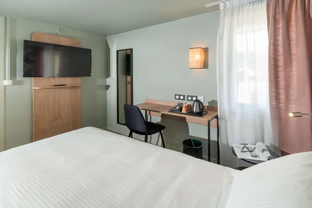 غرفة عائلية، Sure Hotel by Best Western Rochefort sur Mer 1/4
