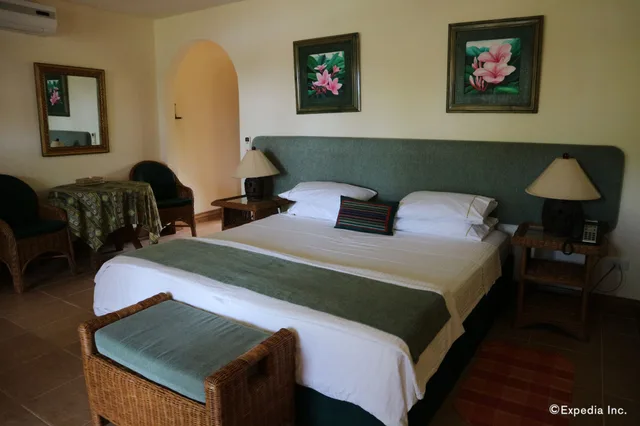 غرفة تنفيذية بسرير كوين بإطلالة على الحديقة، Coco Grove Beach Resort 9/10