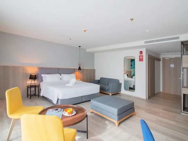 غرفة بريميير بسرير كوين، Fortune Saeng Chan Beach Rayong 4/6