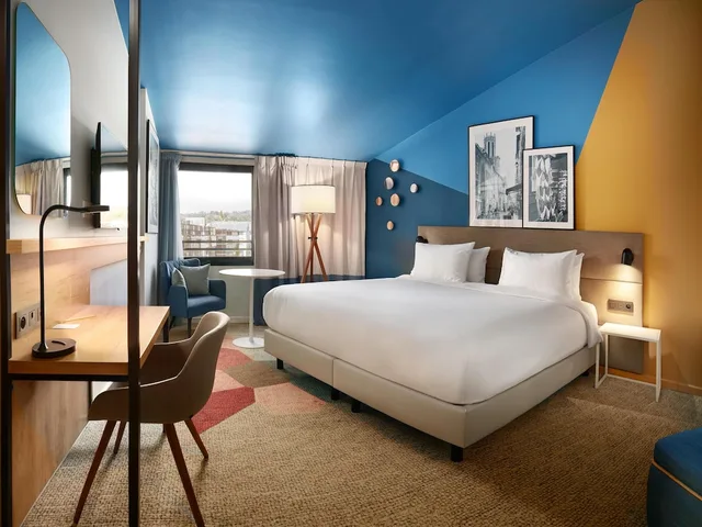 Premium, King Bed, Radisson Hotel Aix En Provence 4/7