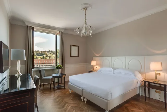 غرفة سوبيريور ثلاثية بسرير كوين وسرير فردي، Plaza Hotel Lucchesi 2/3