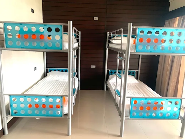 سكن مشترك مختلط بأربعة أسرّة، Lub Sbuy Hostel 1/1
