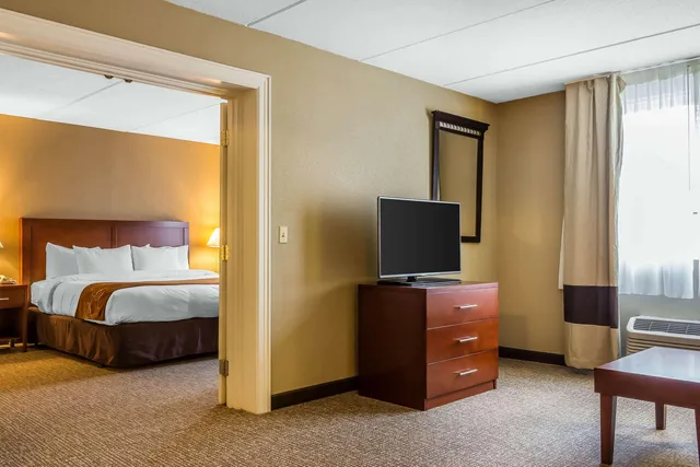 جناح، Comfort Suites Near Casinos 5/10