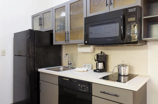 جناح بسرير كينج بغرفة نوم واحدة بمطبخ لذوي الإعاقة، CANDLEWOOD SUITES SAN MARCOS 7/7