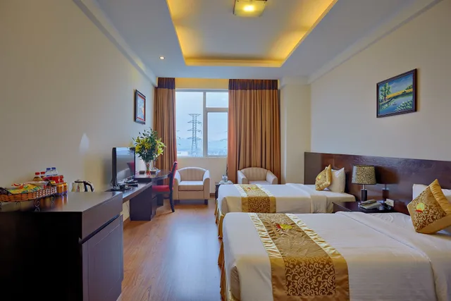Senior, Family، Hoang Son Peace Hotel 10/10