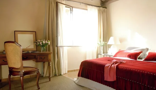 Junior Suite, Studio, Queen Bed, Sofa، Hotel Mas Salvi 4/6