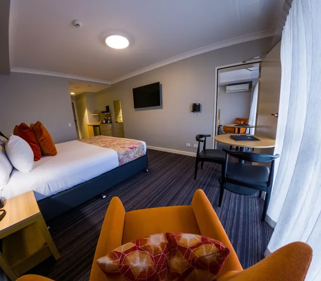 غرفة متصلة بأربعة أسرّة وسرير كينج، Potters Boutique Hotel 4/5