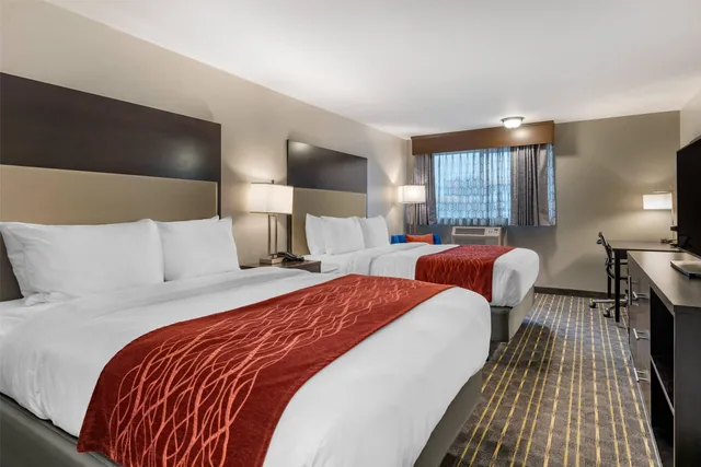 غرفة بسريرين كوين، Comfort Inn and Suites Tigard near Washington Square 3/8