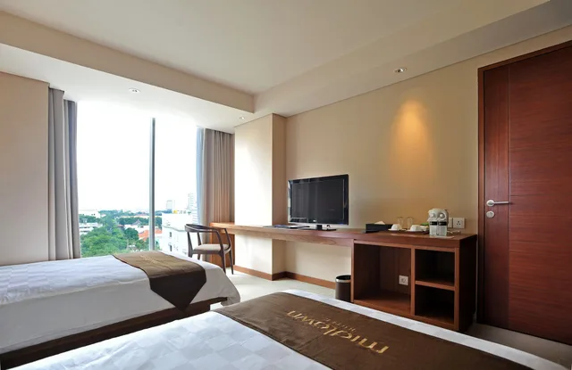Fabulous, Twin Beds، Midtown Hotel Surabaya 4/5