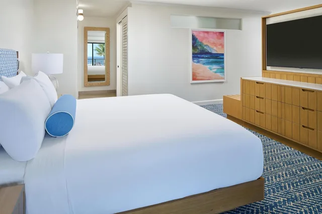 Royal, Ocean, Suite, 3 King Beds، OUTRIGGER Kauai Beach Resort & Spa 3/10