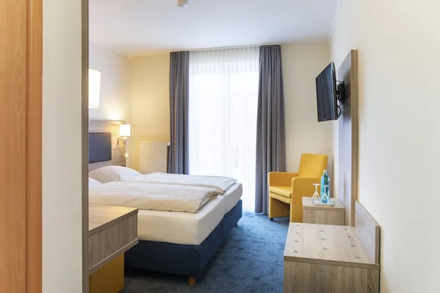 غرفة كومفورت بسريرين منفصلين، Achat Hotel Lohr am Main 5/6