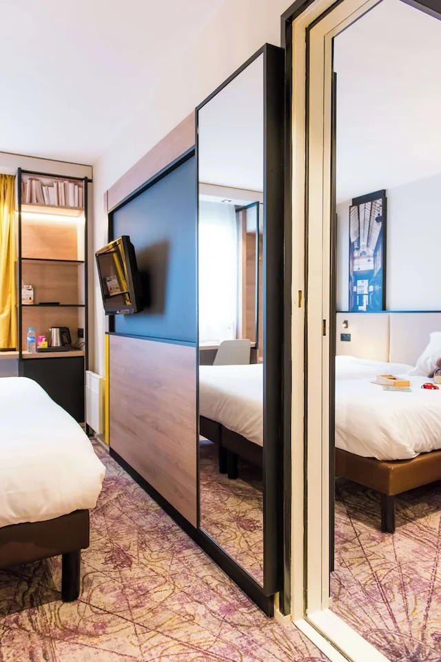 غرفة متصلة بسريرين كوين، Brit Hotel Le Kerhuon 2/4