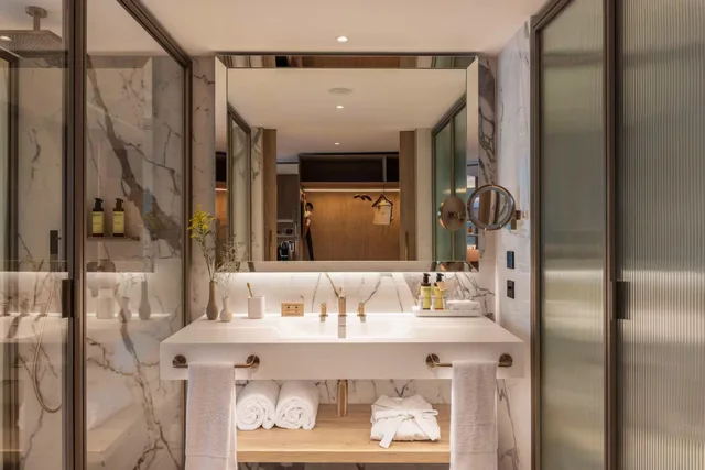 Extra Me, Junior Suite, Terrace، ME Lisbon 5/7