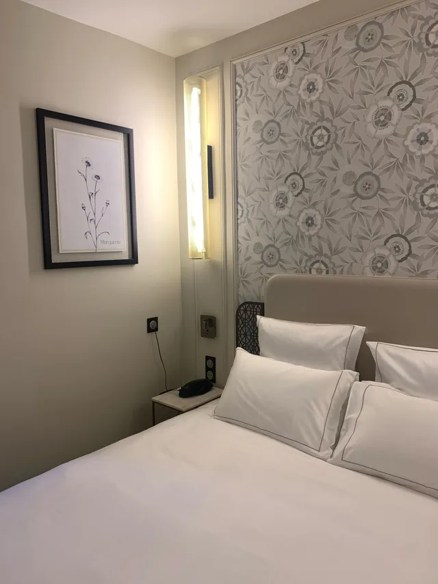 غرفة بزنس بسرير كوين، ELSA, Hotel Paris by Collection Vesper 8/10