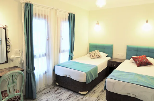 غرفة كومفورت بسريرين منفصلين بإطلالة على الجبل، Villa Dreams Ii 1/4
