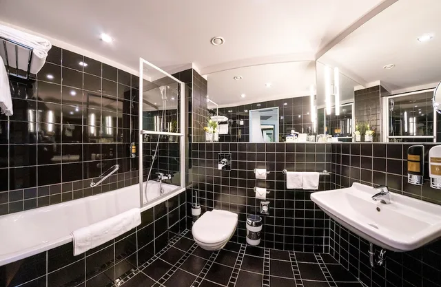 غرفة كلاسيكية بسرير مزدوج أو سريرين منفصلين مع سرير إضافي، Grandium Hotel Prague 8/10