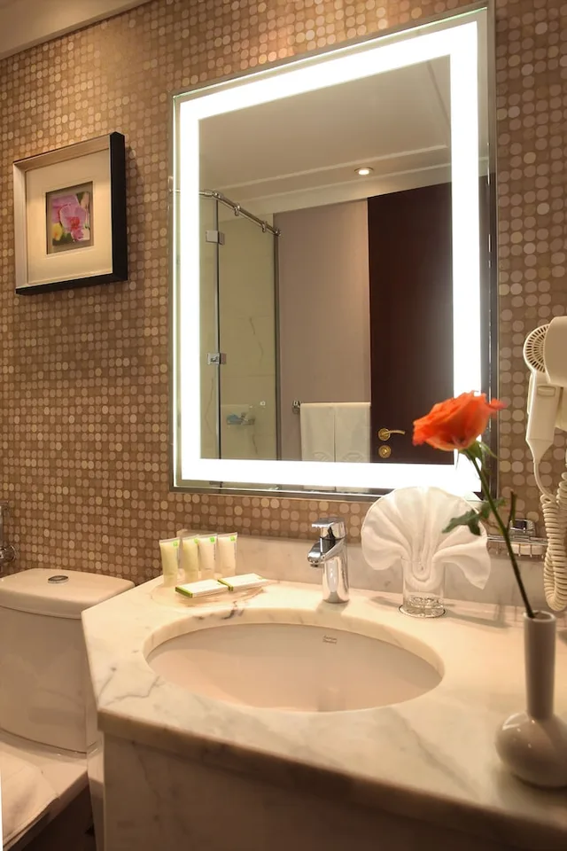 2 Bedrooms, Family Suite, King Bed, Partial Haram View، المروه ريحان(Al Marwa Rayhaan By Rotana) 8/8