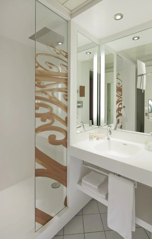 غرفة كلاسيكية بسرير مزدوج، Mercure Chambery Centre 3/4