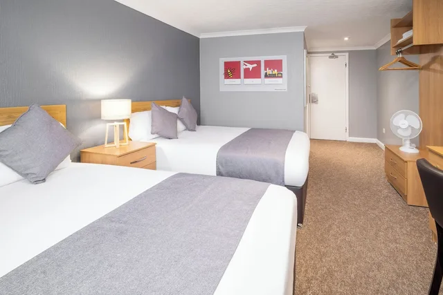 غرفة عائلية بسريرين مزدوجين، Britannia Airport Hotel Manchester 6/10