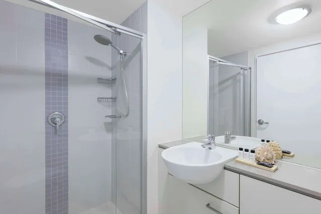 شقة بسريرين كوين بإطلالة على النهر بغرفتي نوم، Oaks Brisbane Casino Tower Suites 3/4