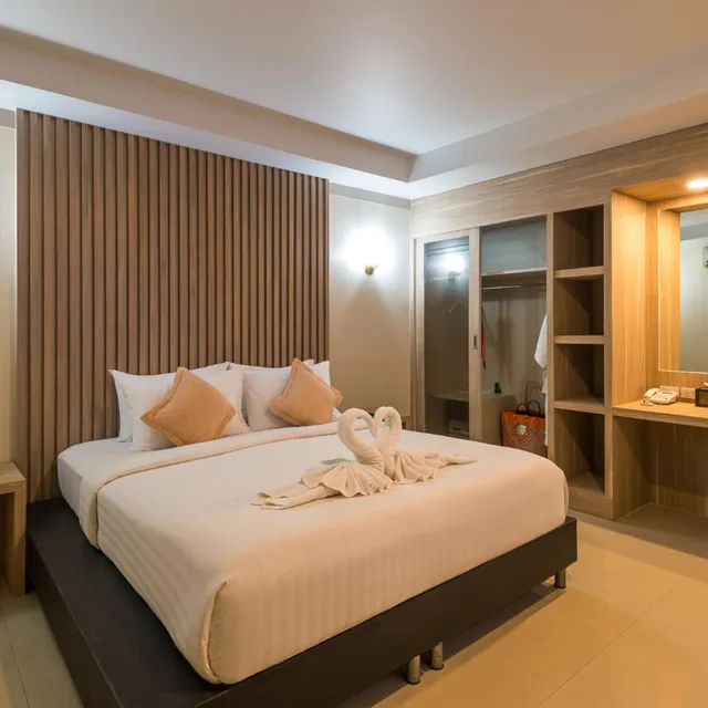 غرفة ديلوكس بسرير مزدوج أو سريرين منفصلين بشرفة، Lanta Sand Resort And Spa 6/10