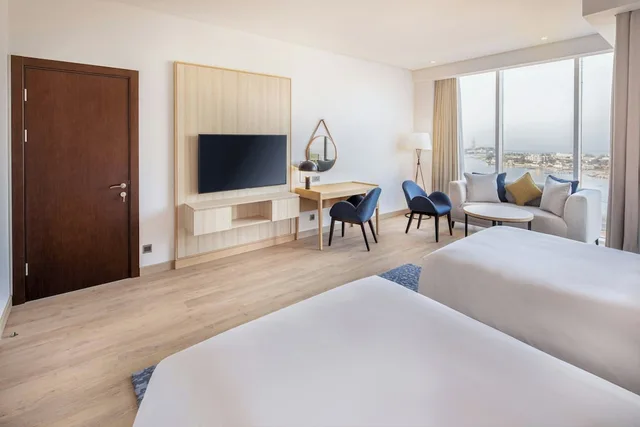 غرفة قياسية بسريرين منفصلين، فور بوينتس شيراتون كورنيش جدة(Four Points by Sheraton Jeddah Corniche) 4/7