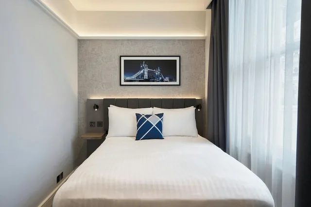 غرفة قياسية بسرير مزدوج، Comfort Inn London - Westminster 1/7