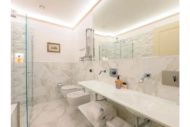 غرفة سوبيريور بشرفة مفردة بسرير مزدوج، Hotel Kraft 3/3