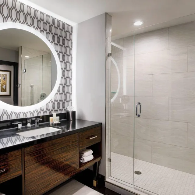 غرفة بسريرين كوين بإطلالة على المدينة، Hotel Metro 7/7