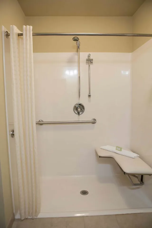 غرفة بسريرين كوين لذوي الإعاقة، Cobblestone Hotel Knoxville 9/12
