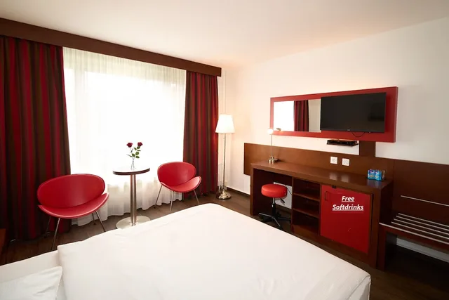 غرفة سوبيريور بسريرين منفصلين، Hotel Conti 2/10