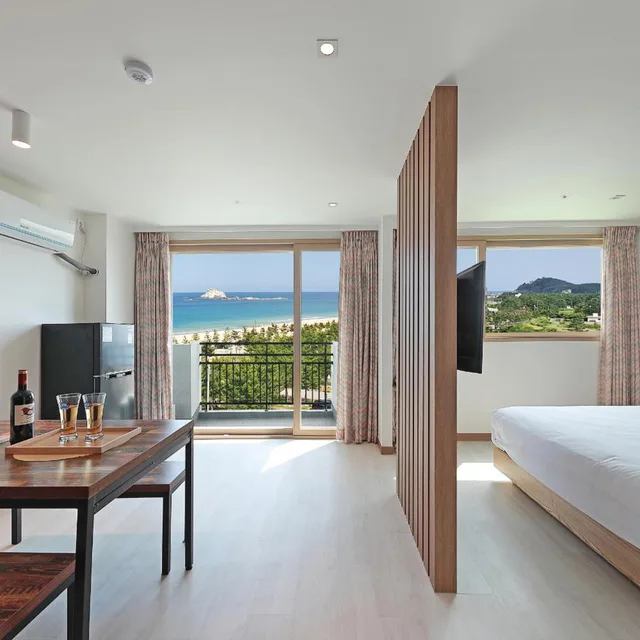 Suite, Lateral Side Ocean View, Pet Friendly، Ocean To You Resort Sokcho Seorak Beach Hotel And Condo 3/6