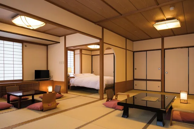 Japanese, Outdoor Bath، Biwako Grand Hotel 1/2