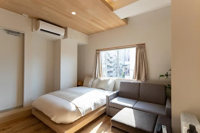 غرفة بسرير مزدوج مع أريكة، Sakura Cross Hotel Shinjuku East 1/1