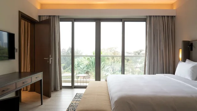 غرفة سوبيريور بإطلالة على المسبح، Radisson Blu Hotel Residence Nairobi Arboretum 4/10