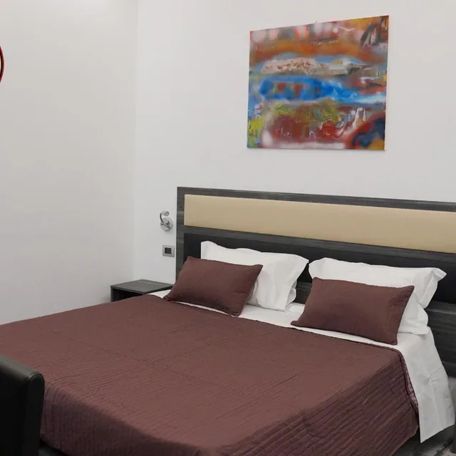غرفة بسرير كينج بشرفة، B&B Palazzo Irma 2/9
