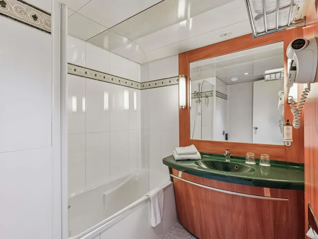 غرفة بريميوم بسريرين منفصلين، Mercure Paris Porte D'orleans 10/10