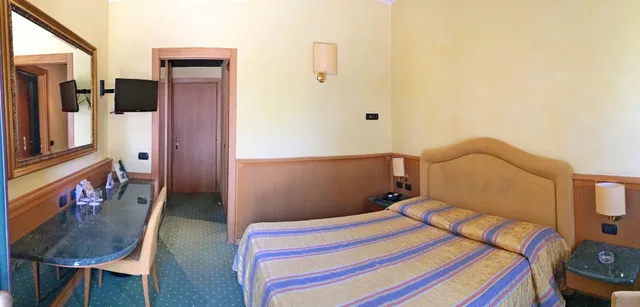 Standard, Double Bed, Airport Motel Malpensa 3/4