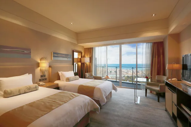 غرفة سوبيريور بسريرين منفصلين بإطلالة على البحر، Xiamen International Conference Center Hotel 1/5